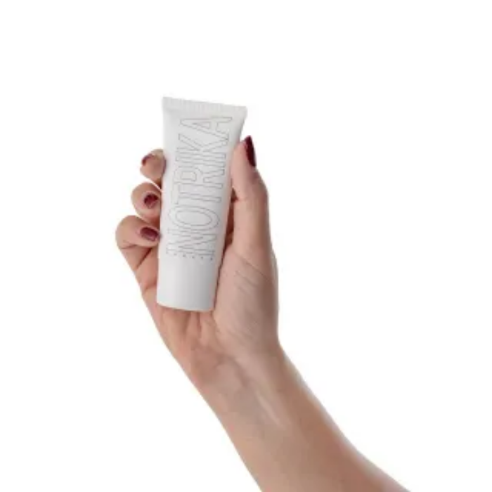 تصویر  BB کرم SPF20  نوتریکا | Notrika مدل Light Weight حجم 40 میلی لیتر
