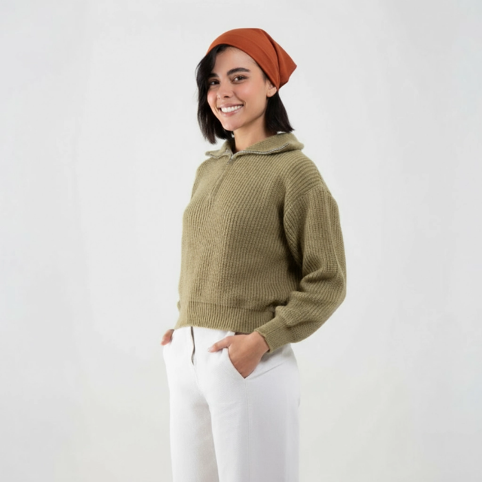 بافت زنانه نیم‌زیپ بهبود با یقه ایستاده، بافت ترندی و گرم برای استایل کژوال